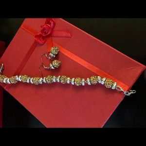 All accessories 3 for $10 Set earring & bracelet